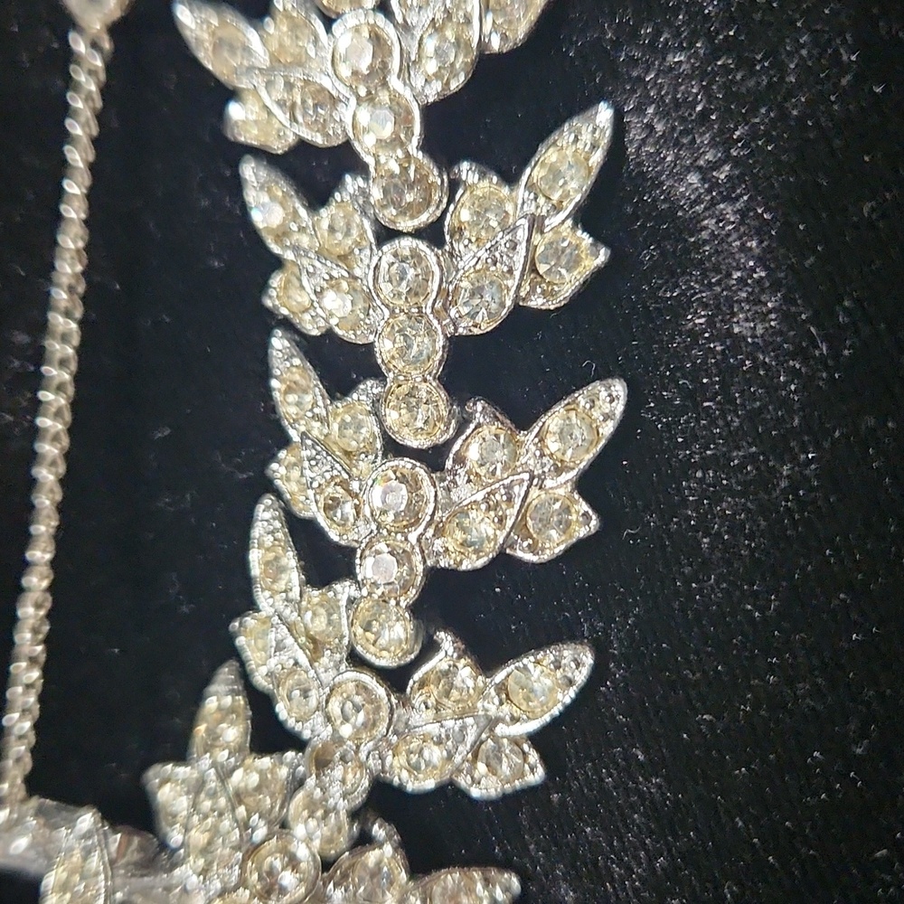 Stunning Sarah Coventry Rhinestone Bracelet